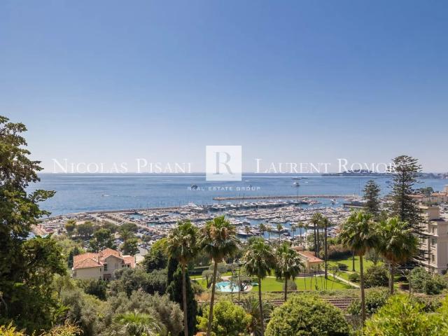 Maison meublée 8 pièces 560 m²