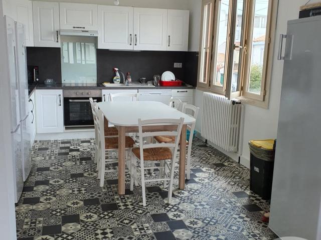 Maison meublée 8 pièces 133 m²
