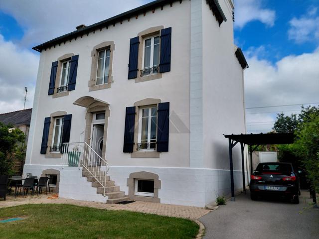 Maison meublée 8 pièces 140 m²