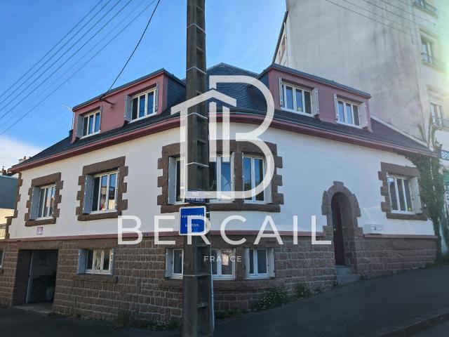 Maison meublée 8 pièces 182 m²