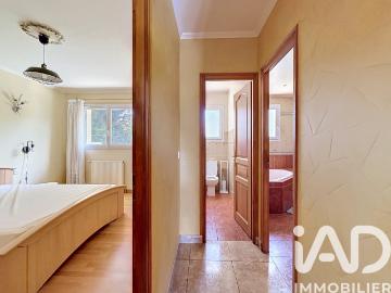 Maison meublée 8 pièces 210 m²