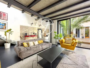 Maison meublée 8 pièces 239 m²