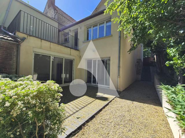 Maison meublée 10 pièces 170 m²