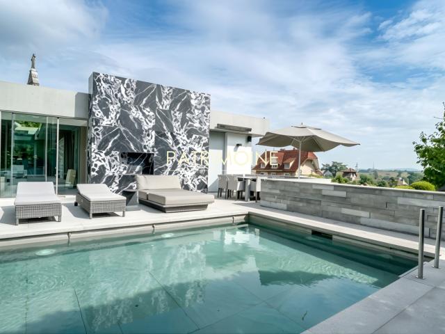 Maison meublée 10 pièces 448 m²