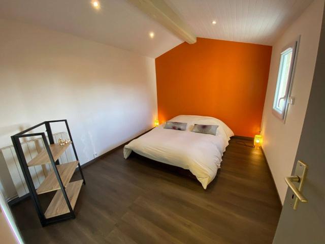Maison meublée 135 m² – 4 chambres – Garage – 3 terrasses – Pauillac