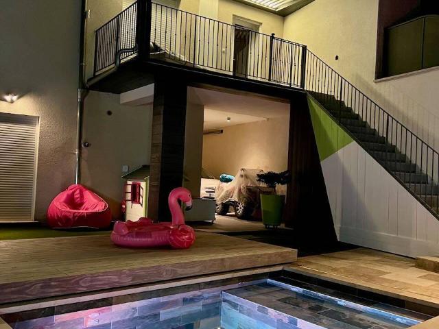 Maison meublée 160m² – Piscine sécurisée – Vue Ventoux – Aubignan