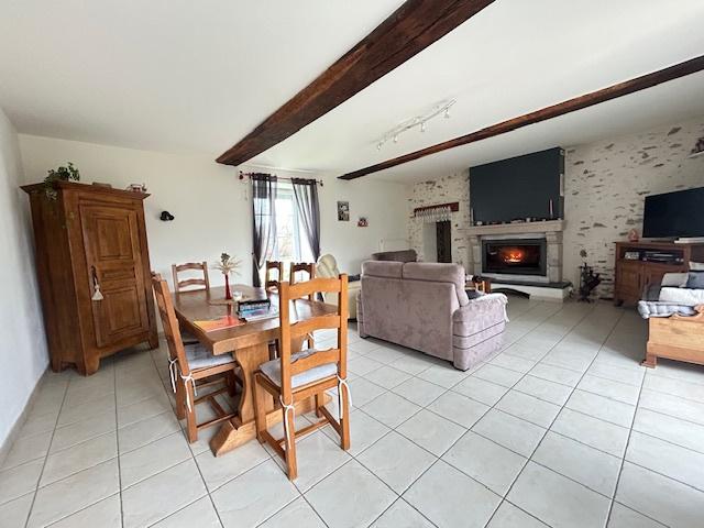 Maison meublée 177m2 à la campagne 4 chambres à MARTINET