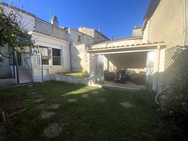 Maison meublée 1 chambre, jardin, garage