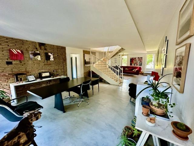Maison meublée 201 m²