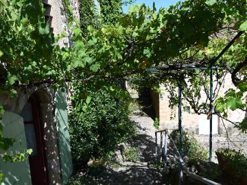 Maison Meublée 257 m2, 5 chambres, 12 pièces, terrasse et cave