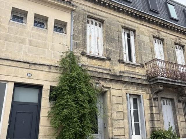 Maison meublée 2 pièces 92 m²