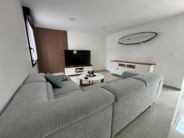 MAISON MEUBLÉE 2 PIECES CHERBOURG PROCHE TOURLAVILLE DISPONIBLE DE SUITE