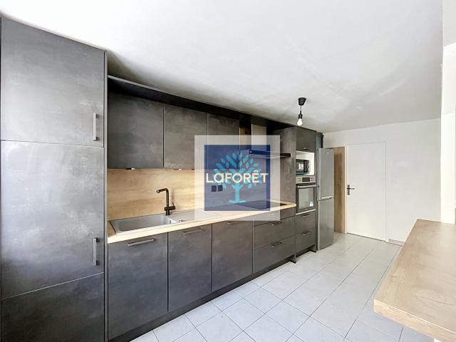 Maison meublée 3 pièces 76 m²