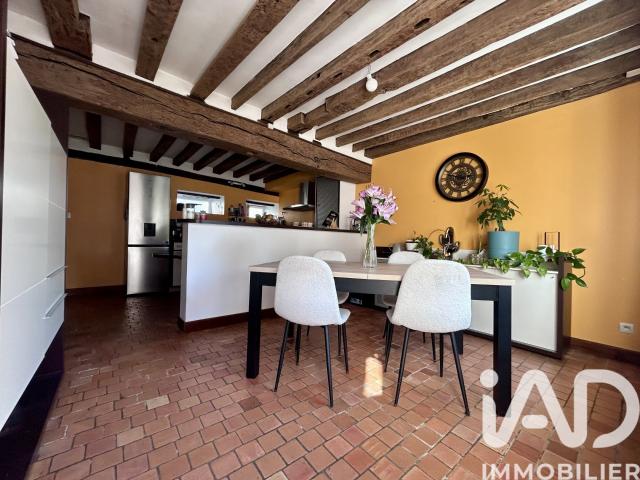 Maison meublée 3 pièces 111 m²