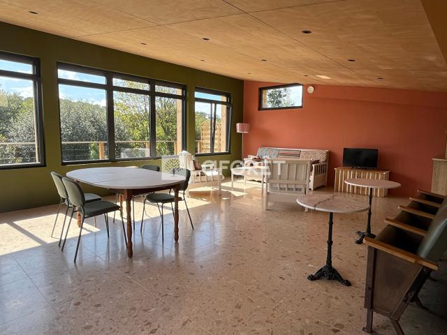 Maison meublée 3 pièces 119 m²