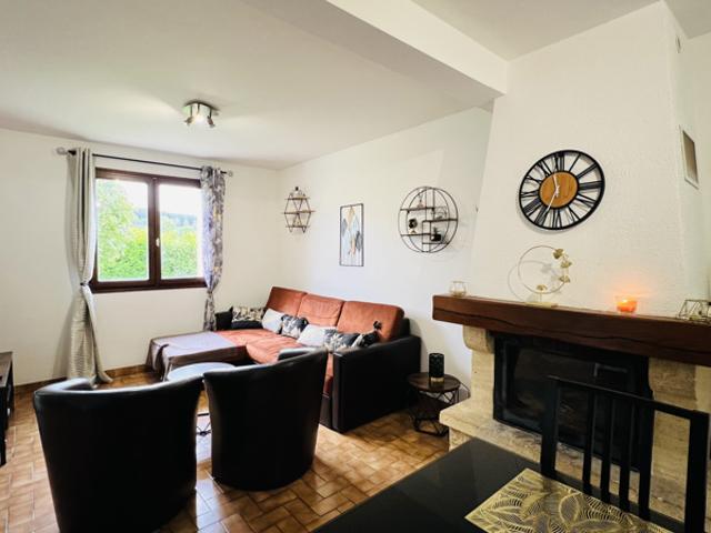 Maison Meublée T4Bis de 91 m2 avec Terrasse, Jardin et Garag