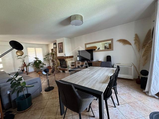 Maison meublée T5 Villeneuve de la Raho avec Piscine 88 m²