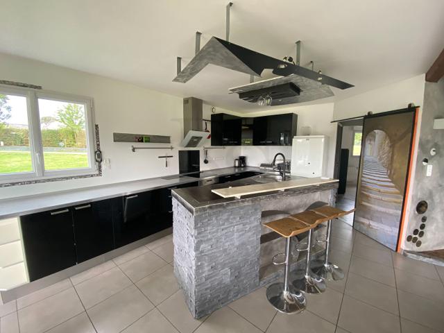 Maison meublée T6 en location au MENIL DE BRIOUZE
