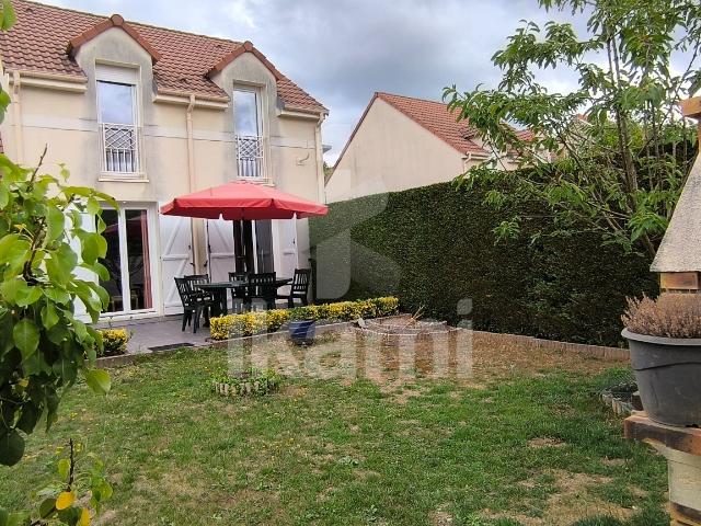 Maison meublée type F5 avec garage