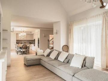35170, Bruz, Ille-et-Vilaine - Jardin, Cave