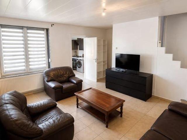 Maison meublée à Charleroi – 5 chambre