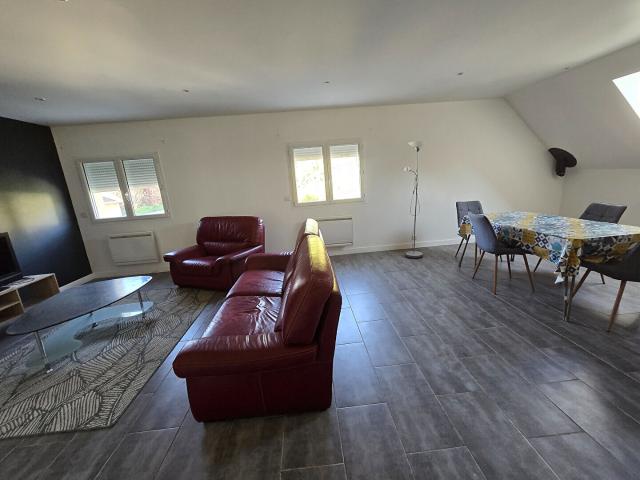 Maison meublée à louer Mary Sur Marne 5 pièce s 98.02 m2