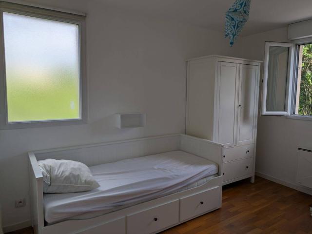 Maison meublée, au calme et très bien située