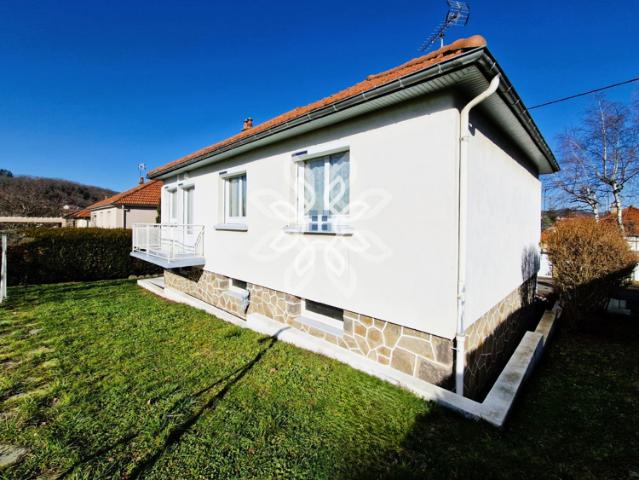 Maison meublée avec jardin et garage, 2 chambres