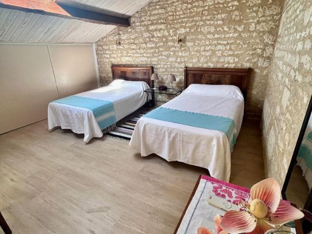 Maison meublée Benet 3 pièce s 96.79 m2