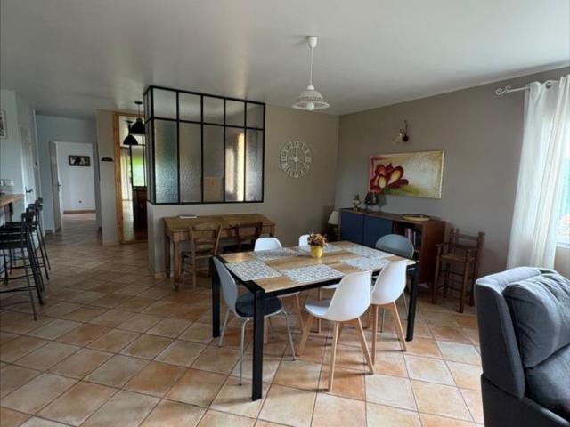Maison meublée Eclassan