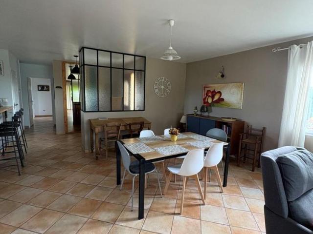 Maison meublée Eclassan