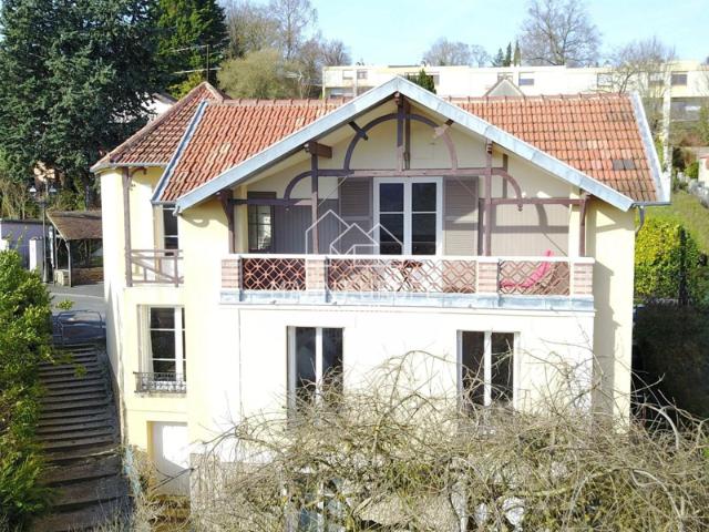 Maison Meulière 5 chambres ESBLY Proche Gare