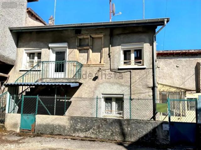 Maison, Meximieux