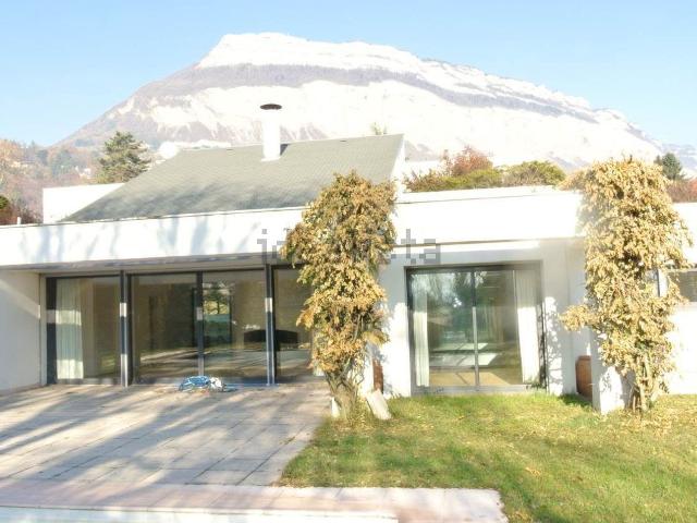 Maison, Meylan