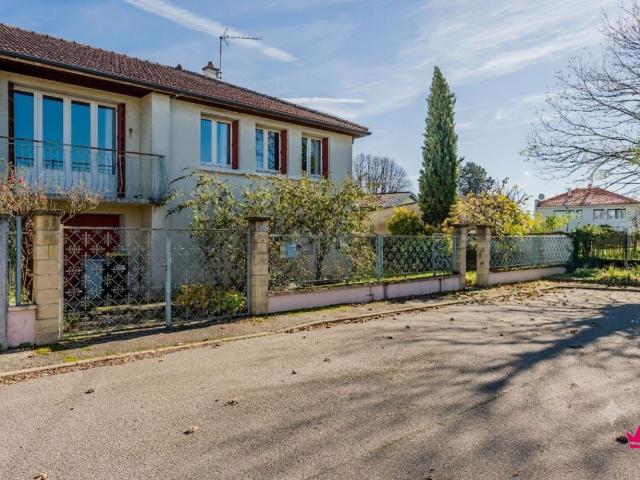 Maison, Meyzieu