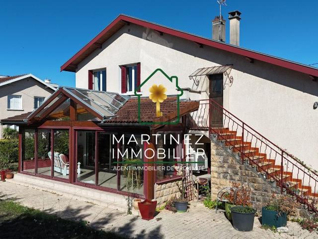 Maison, Meyzieu