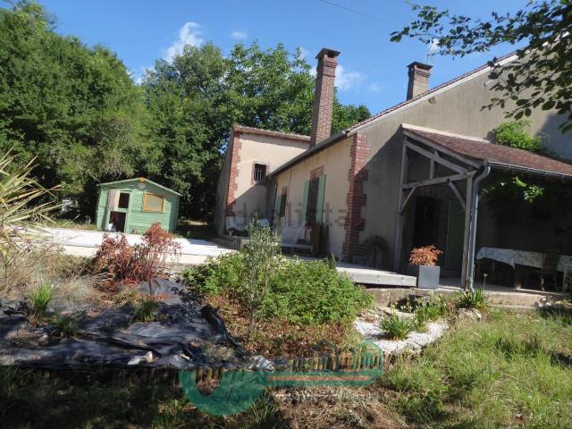 Maison, Mézilles
