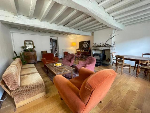 Maison, Meillonnas