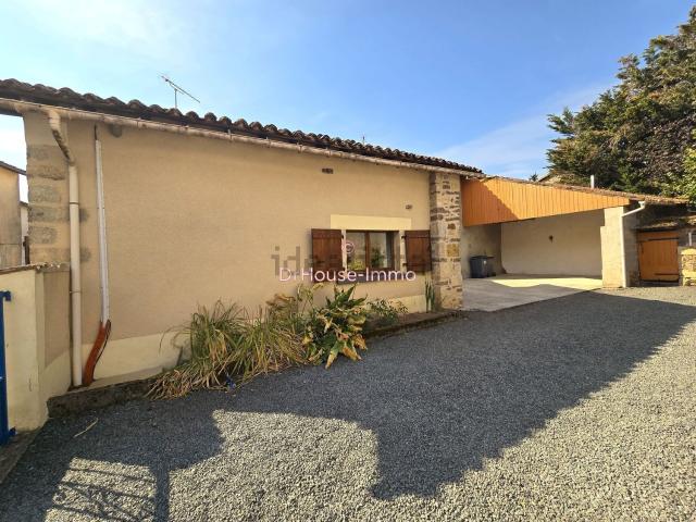 Maison, Ménigoute