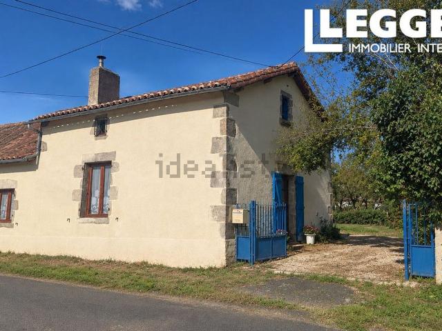 Maison, Ménigoute