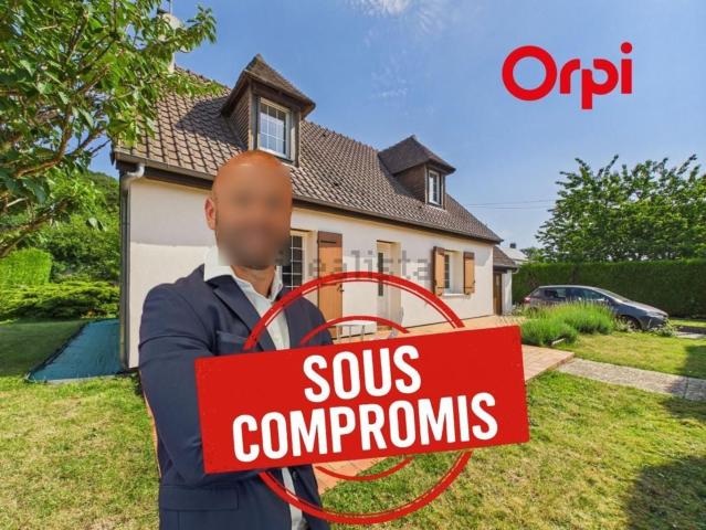 Maison, Menneval