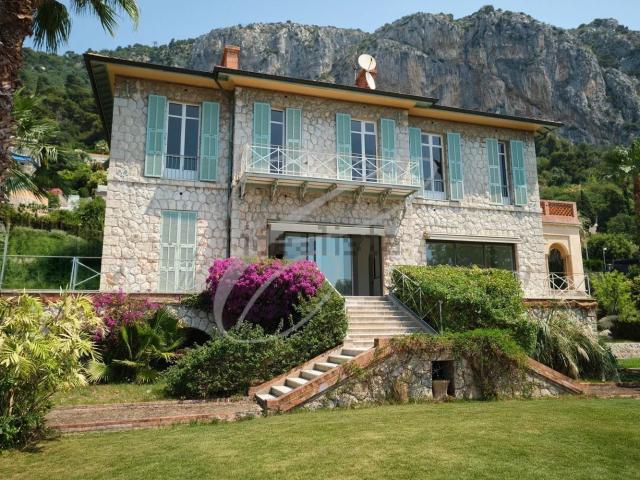 Maison, Menton