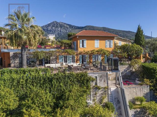 Maison, Menton