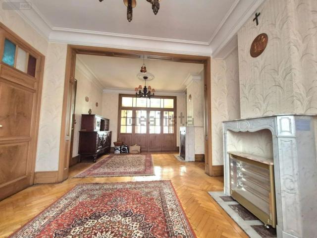 Maison, Merville