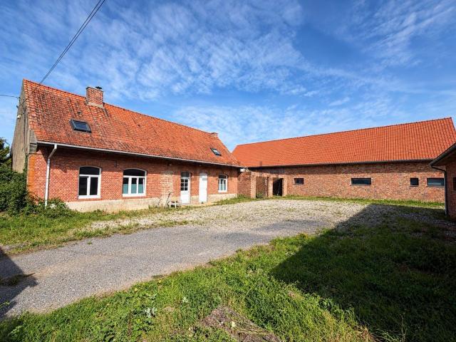 Maison, Merville