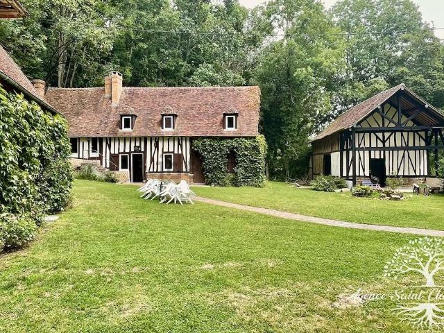 Maison, Mesnil en Ouche