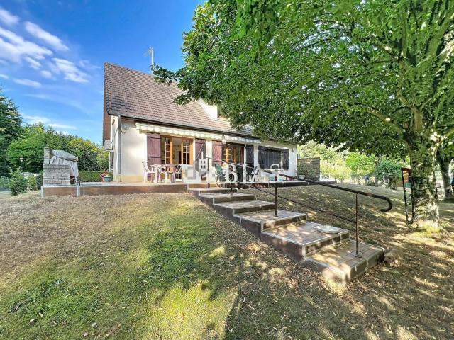 Maison, Mesnil en Ouche