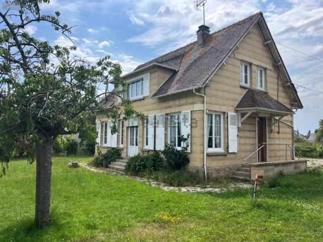 Maison, Mesnil en Ouche