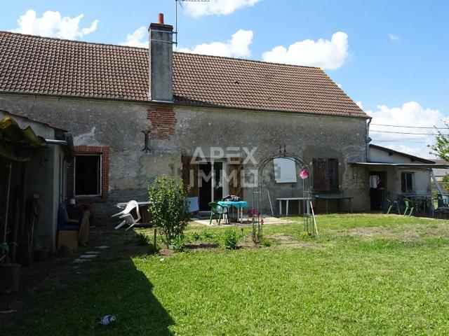 Maison, Messas