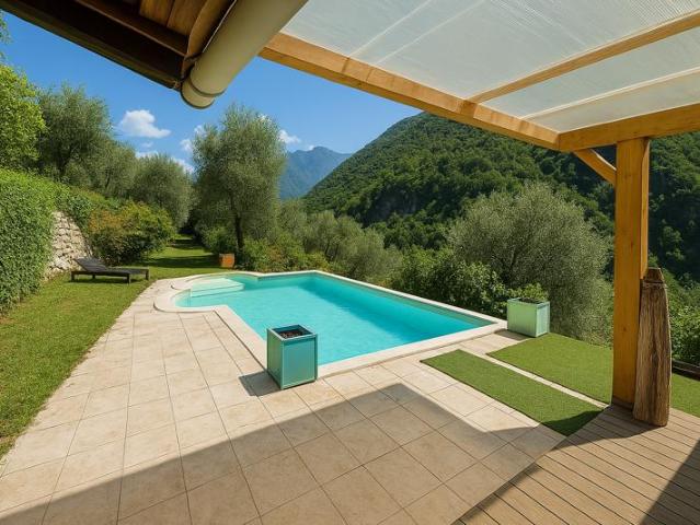 Maison mitoyenne avec piscine dans les oliviers